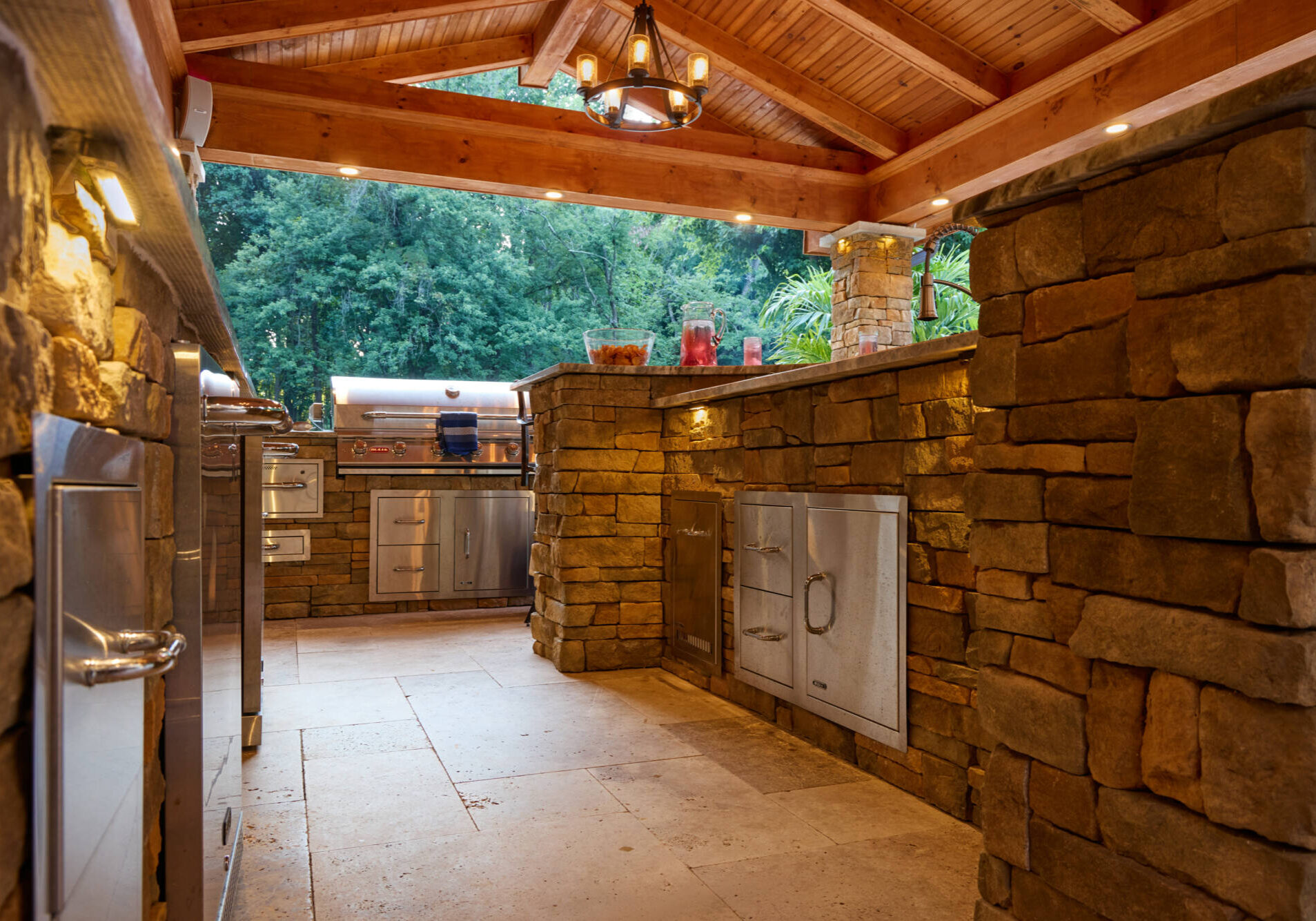 Outdoor Kitchen & Lighting